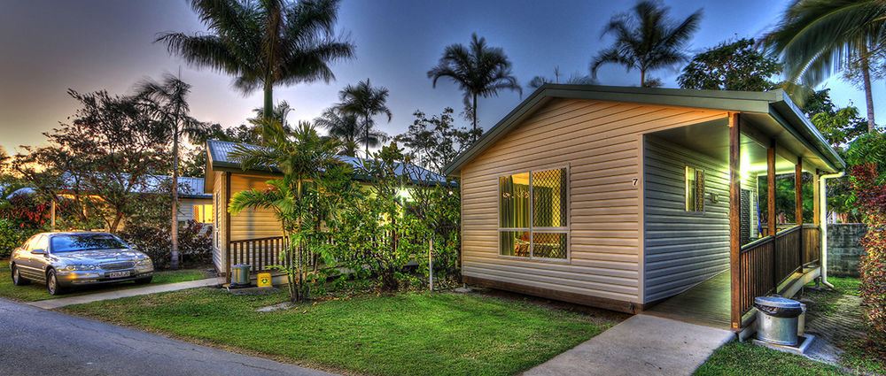 Queens Beach Tourist Village Bowen Exteriér fotografie